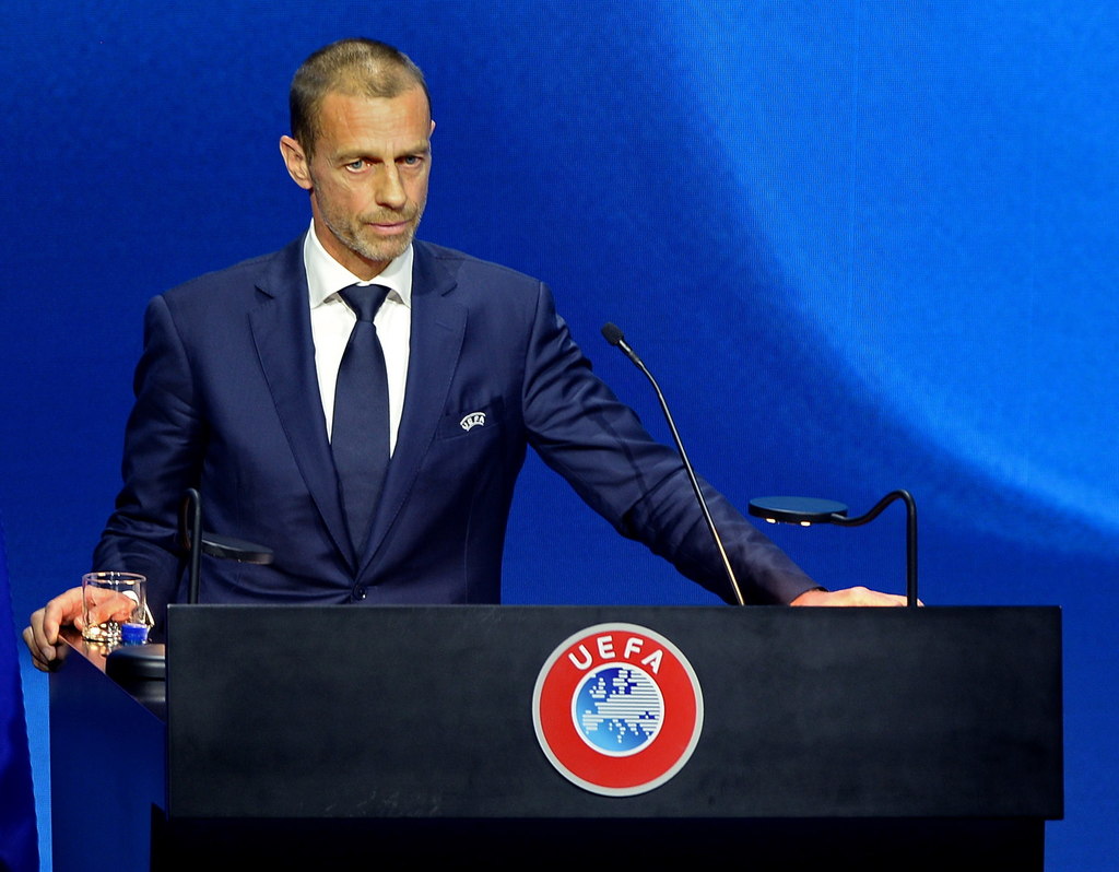 Aleksander Ceferin, presidente de la UEFA, dijo estar encantado de dar la bienvenida al City (primer equipo en salirse de la Superliga) en su regreso a la familia del futbol europeo. (ARCHIVO)