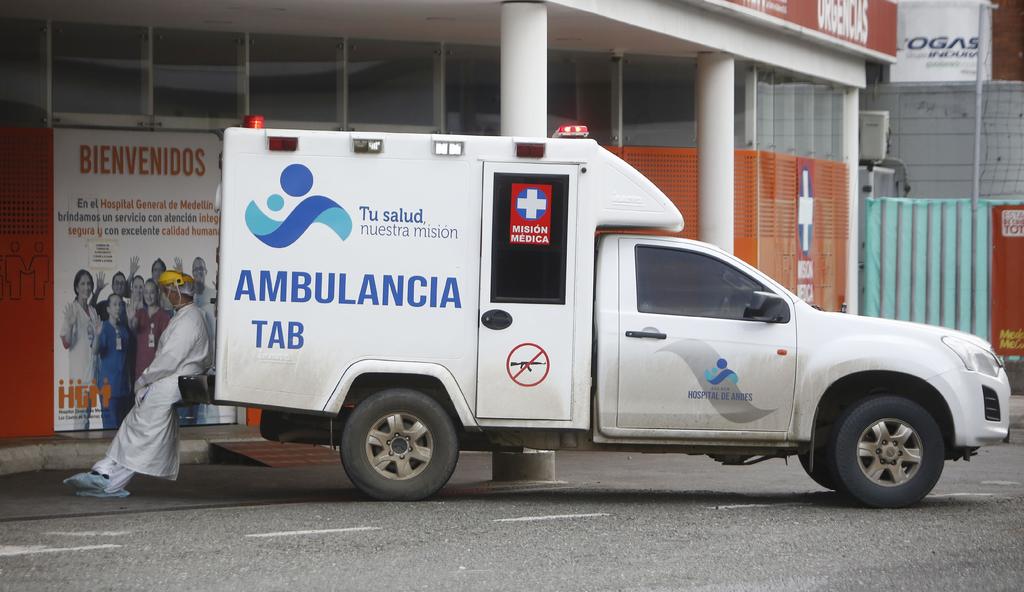 Medellín ha registrado hasta 80 muertes diarias y Antioquia tuvo un récord de 146 fallecidos. (EFE) 