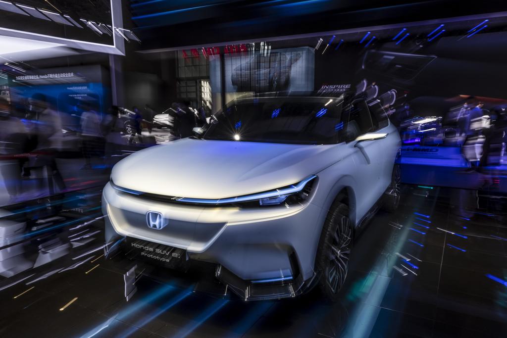 Honda dijo que para 2030 prevé que el 40 % de sus ventas en Norteamérica sean de vehículos de batería y de pilas de combustible, porcentaje que llegará al 80 % en 2035.
(EFE)