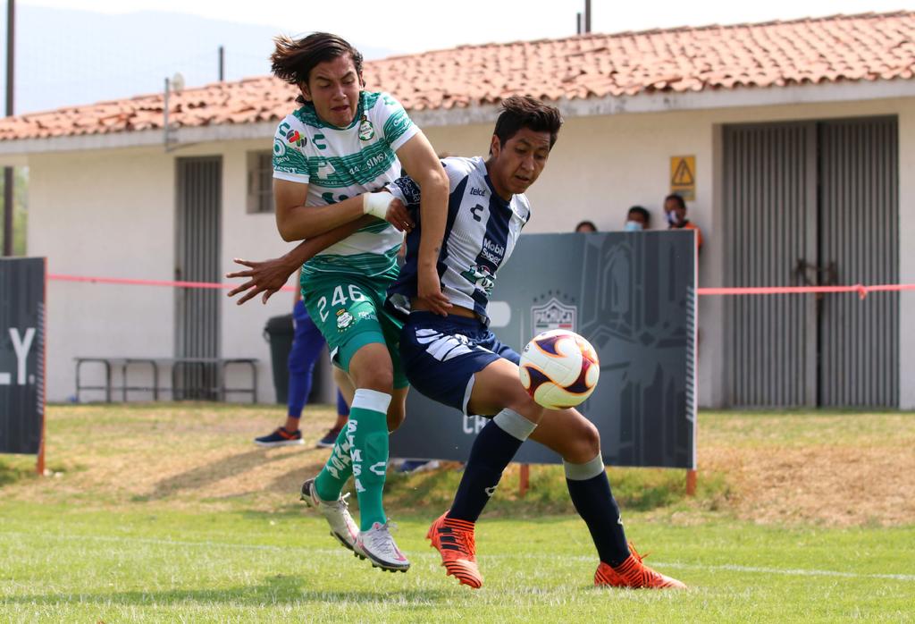 En su visita a la Universidad del Futbol en Pachuca, la filial Sub-17 de Santos Laguna cayó 2-4 frente a los Tuzos, en actividad que cerró la jornada 16 del Torneo Guardianes 2021. (Especial) 