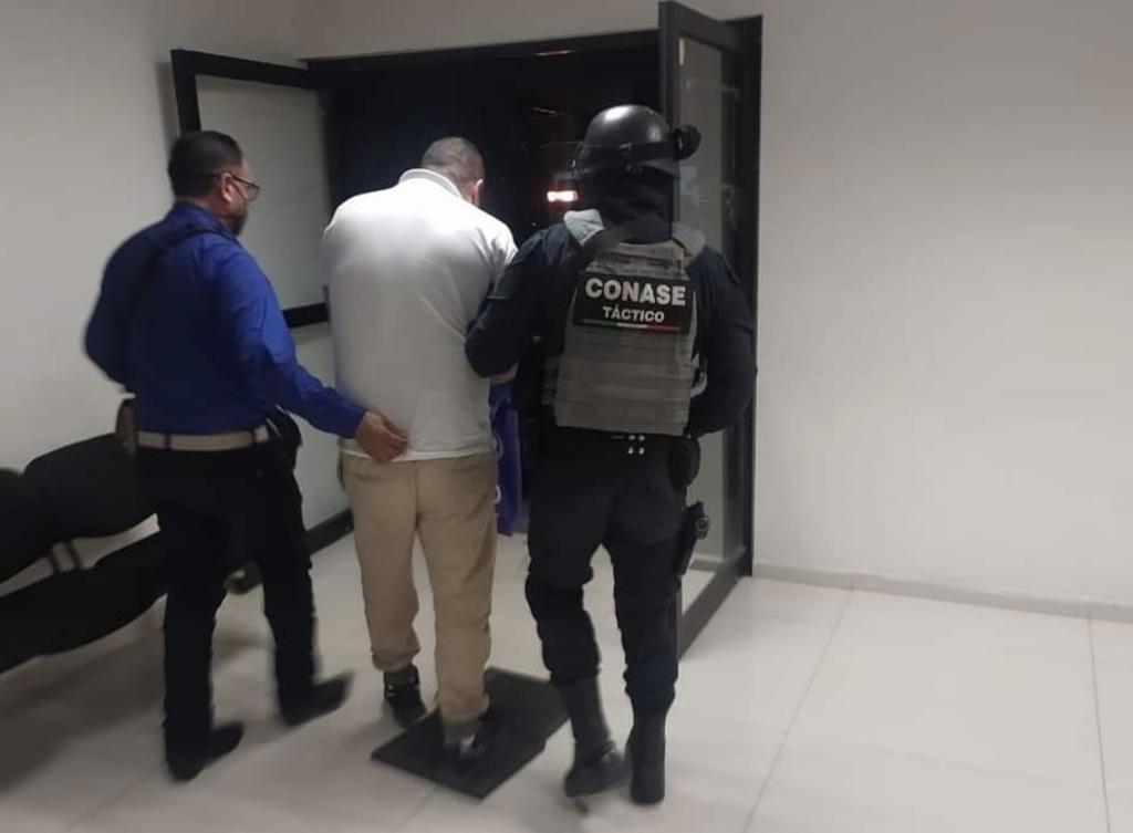 Elementos de la Fiscalía General del Estado (FGE) de Coahuila capturaron en Ciudad Frontera a un presunto delincuente, buscado por las autoridades de Zacatecas por el delito de secuestro. (SERGIO A. RODRÍGUEZ)