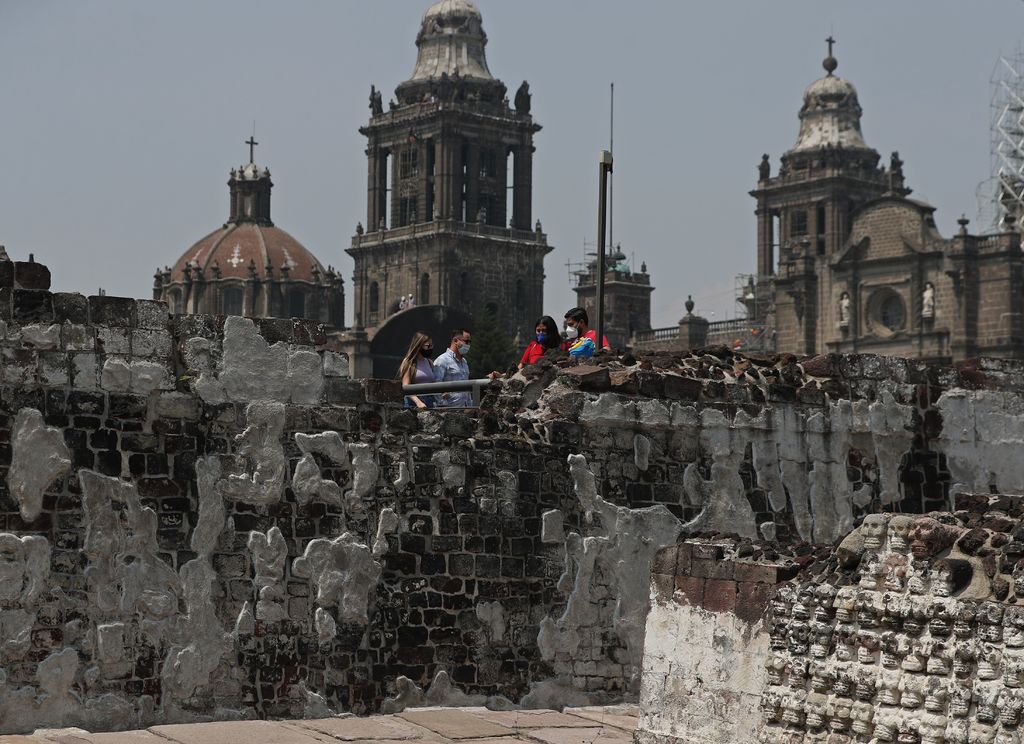 La zona arqueológica del Templo Mayor, en el centro de Ciudad de México, reabrió este martes.