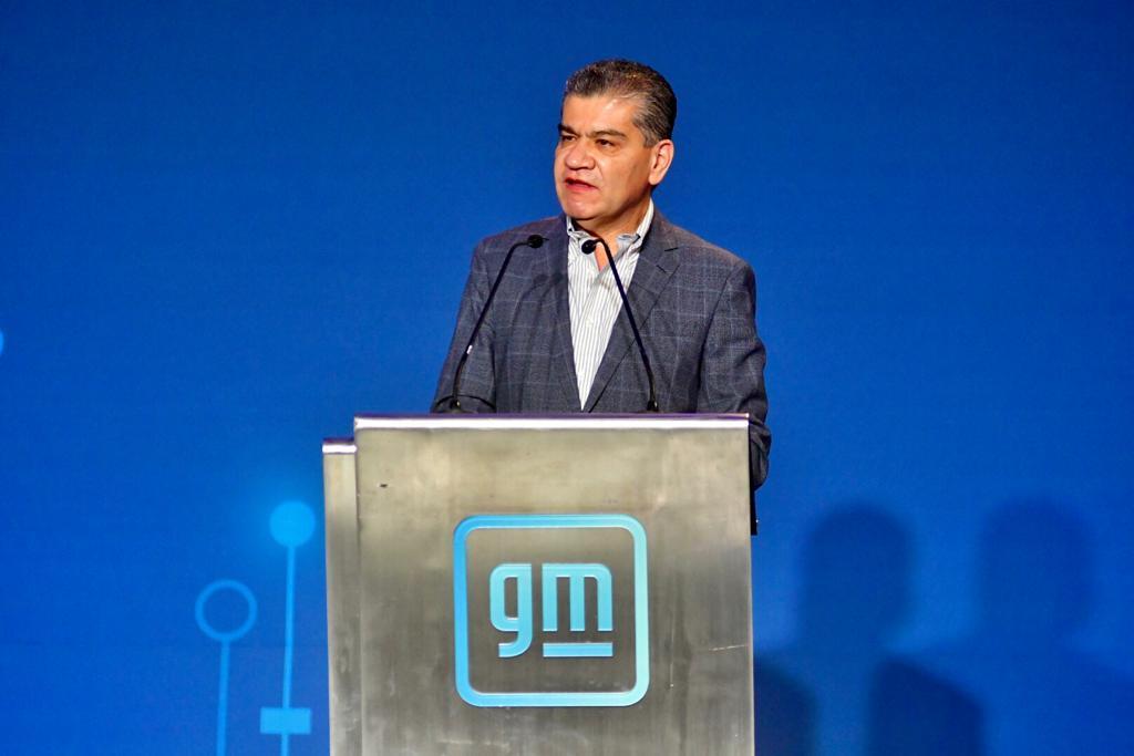 El gobernador de Coahuila, Miguel Ángel Riquelme Solís, anunció una nueva planta de pintura automotriz de General Motors, lo que representará la inversión más grande de lo que va de su sexenio, con mil millones de dólares de para la región Sureste.
(EL SIGLO DE TORREÓN)