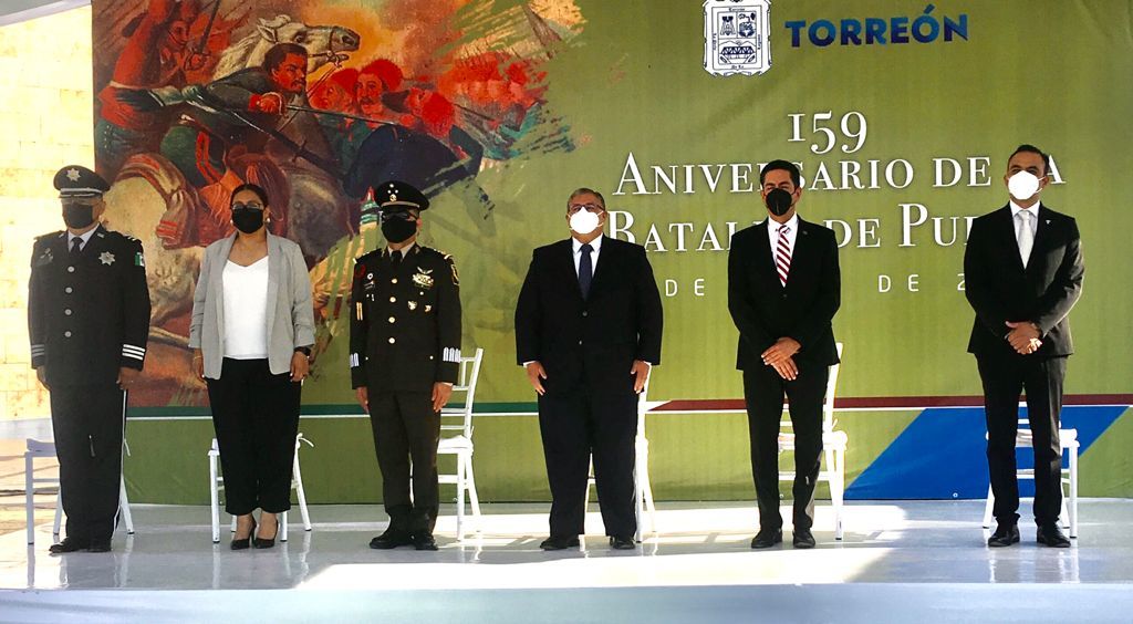 En la ceremonia, las autoridades recordaron la importancia del episodio de la Batalla de Puebla hace 159 años. (CORTESÍA)