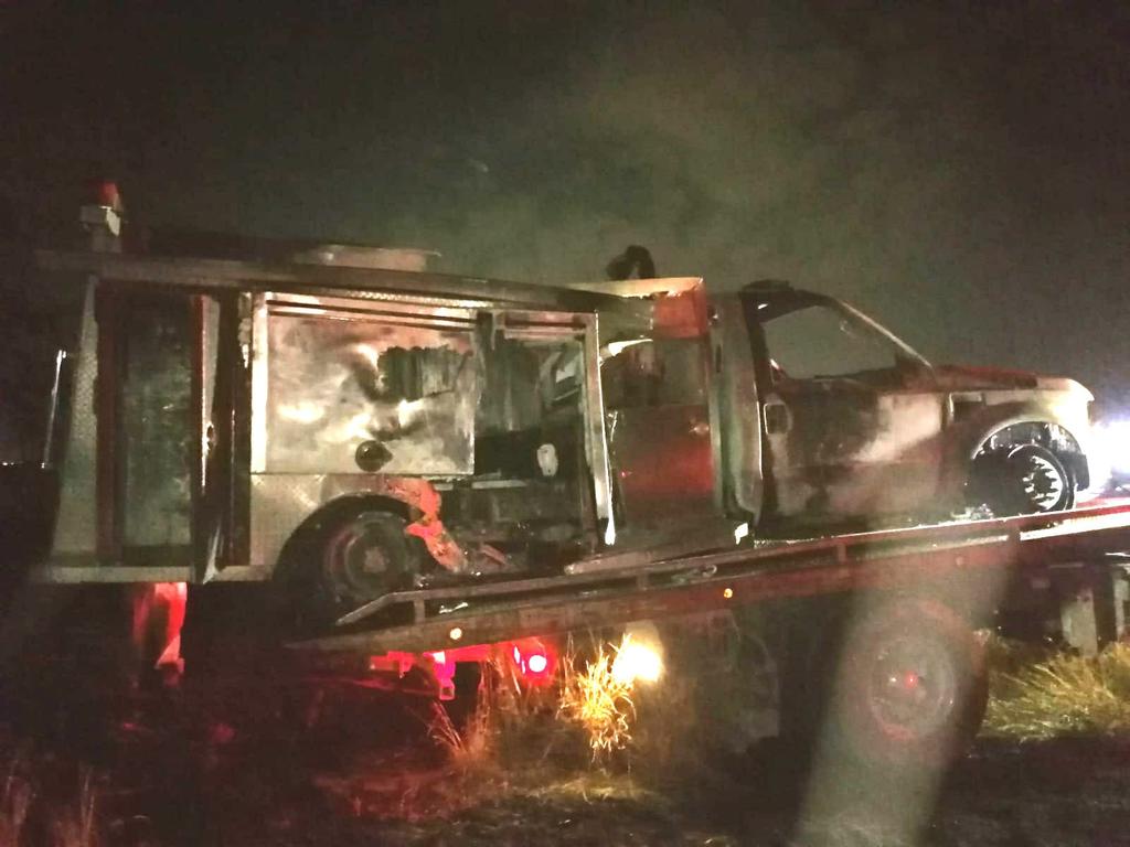La noche del sábado se registró el incendio de un vehículo del departamento Bomberos en la ciudad de Torreón, los elementos se encontraban en un servicio cuando ocurrió el incidente. (EL SIGLO DE TORREÓN)