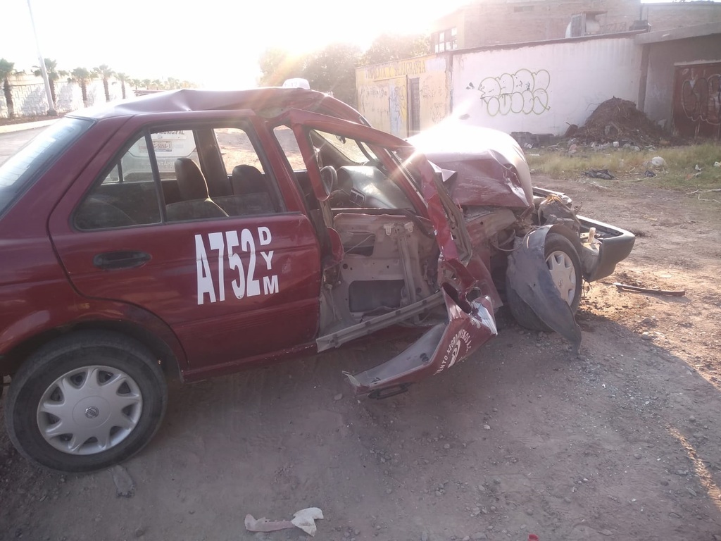 El accidente ocurrió alrededor de las 08:30 horas de ayer en el bulevar Ejército Mexicano.