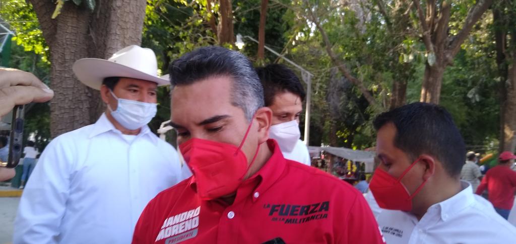 El líder nacional del Partido Revolucionario Institucional (PRI), Alejandro Moreno Cárdenas, deslindó a los candidatos de este partido del camión de despensas que fue interceptado en Gómez Palacio, proveniente de Lerdo. (DIANA GONZÁLEZ)