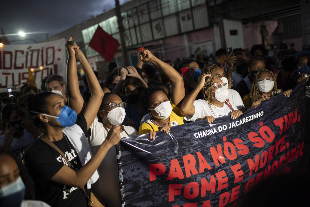 La operación, la más letal en la historia de Río de Janeiro, está bajo la mira del Ministerio Público. (AP) 