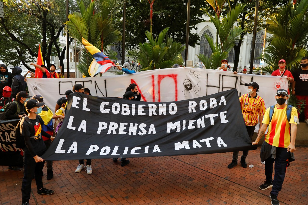 'Ejército de Colombia no tiene tentaciones autoritarias en protestas'