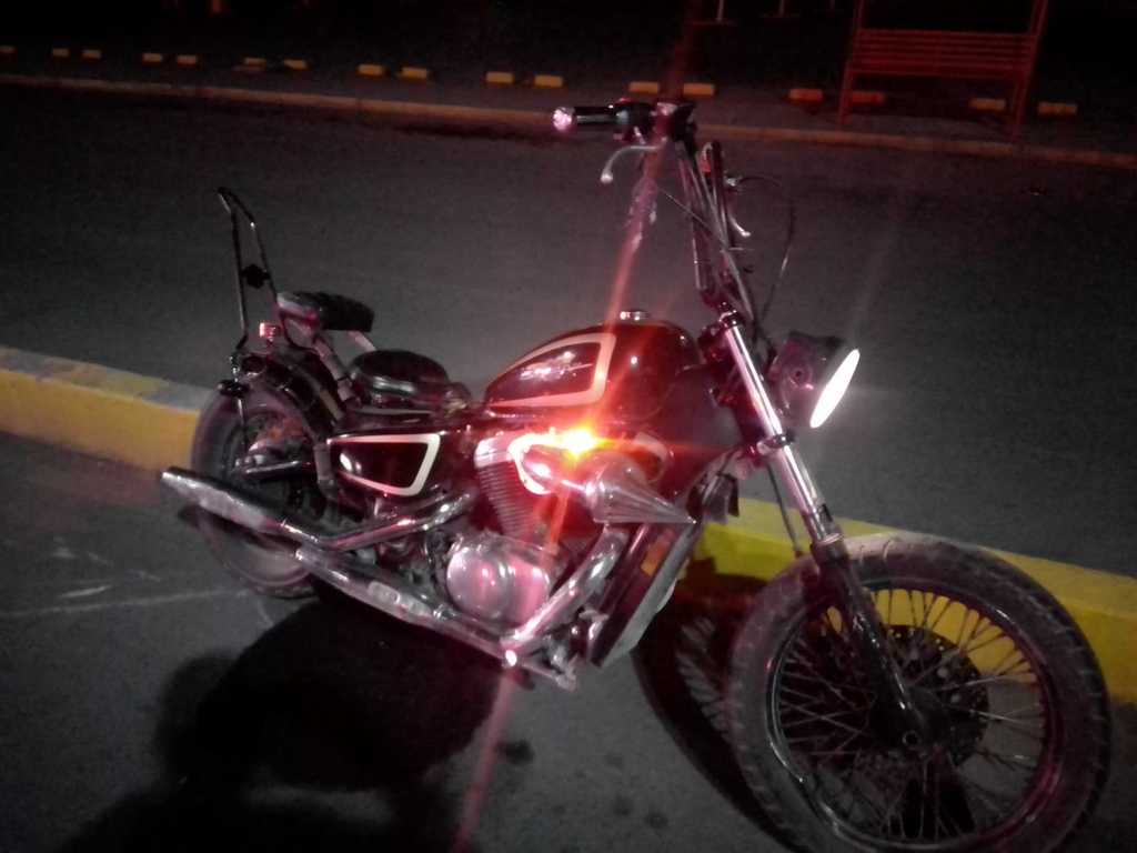 Motociclista se debate entre la vida y la muerte luego de accidente. (EL SIGLO DE TORREÓN)