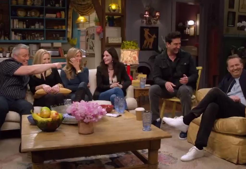 Luego de que la revista People compartiera en su edición de mayo toda la información sobre el próximo reencuentro del elenco de Friends que será lanzado a través de HBO Max, en redes se compartió el primer adelanto. (Especial) 