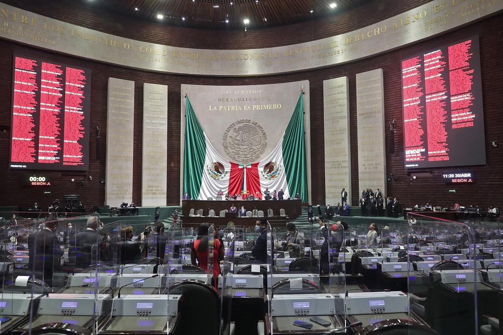 Los senadores y diputados del Grupo Parlamentario del Partido Acción Nacional (GPPAN), que forman parte de la Comisión Permanente, afirmaron que apoyarán la realización de un periodo extraordinario, siempre y cuando sea para discutir temas en benefició de México, ya que dicho periodo para discutir la desaparición de poderes del estado de Tamaulipas representa 'un ataque directo al pacto federal, el cual todos estamos obligados a respetar'. (ARCHIVO)