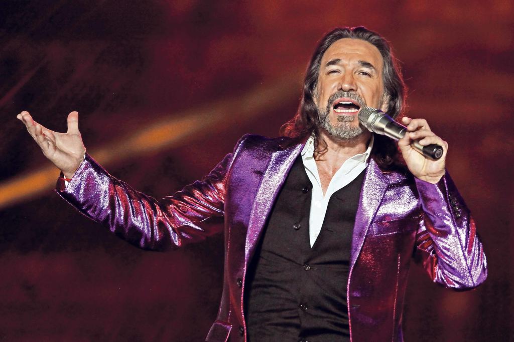 La primera etapa de la vida del autor de Si no te hubieras ido, y otras más, ya están exhibidas desde este viernes en el Museo del Grammy ubicado en Los Ángeles, California, en la exposición 'Y para siempre... Marco Antonio Solís'. (ARCHIVO) 