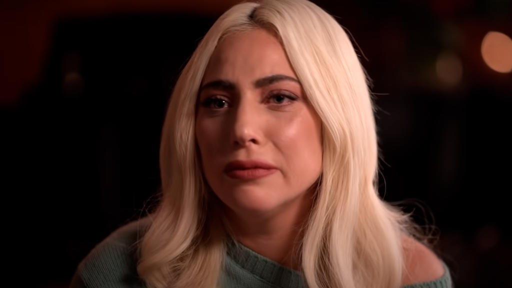 Oculta. Lady Gaga no desea dar a conocer el nombre de la persona, dado que no quiere tener relación con ello otra vez.