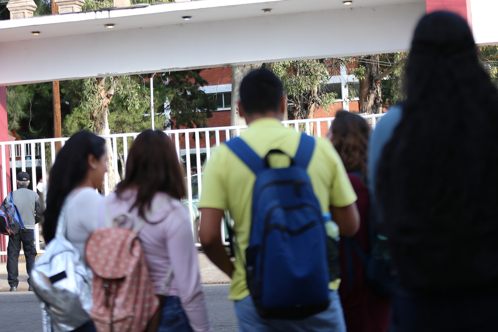 En 2020, egresaron un total de 7,212 estudiantes de la universidad: 53 % mujeres y 47 % hombres. (ARCHIVO)