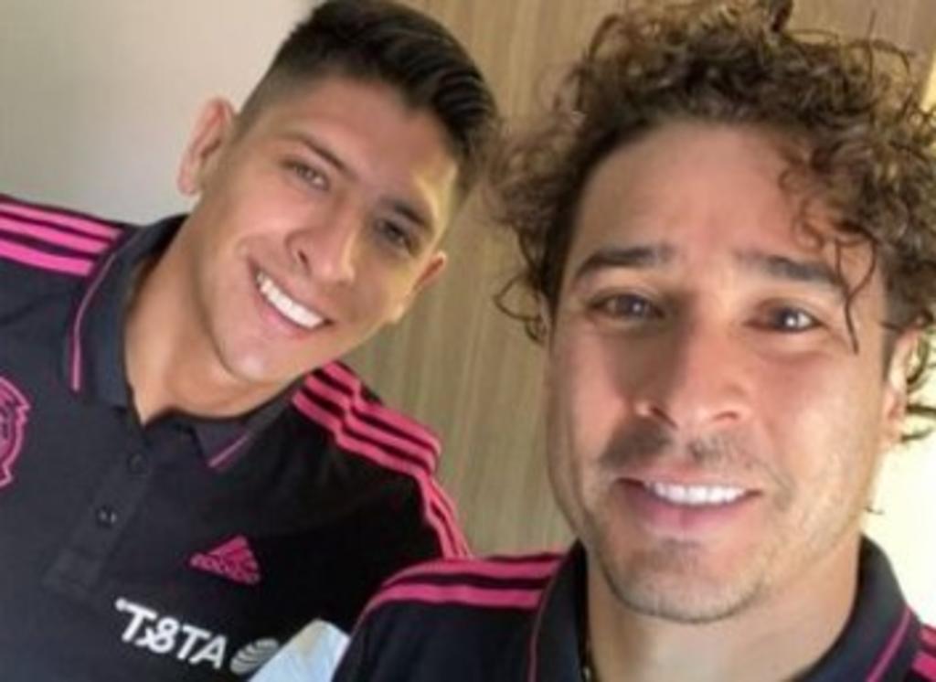 La Selección Nacional de México llegó este lunes a Dallas, Texas, en donde el próximo sábado se medirá ante su similar de Islandia. (Instagram) 