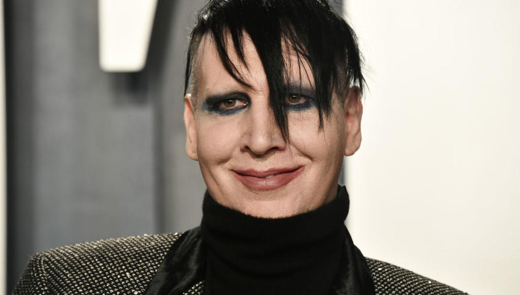 La policía de estado de Nuevo Hampshire ha emitido una orden judicial de arresto contra el cantante Marilyn Manson por agresión, en relación con un incidente con una reportera de TV en un concierto en agosto de 2019, informaron este miércoles los medios estadounidenses.  (ESPECIAL) 