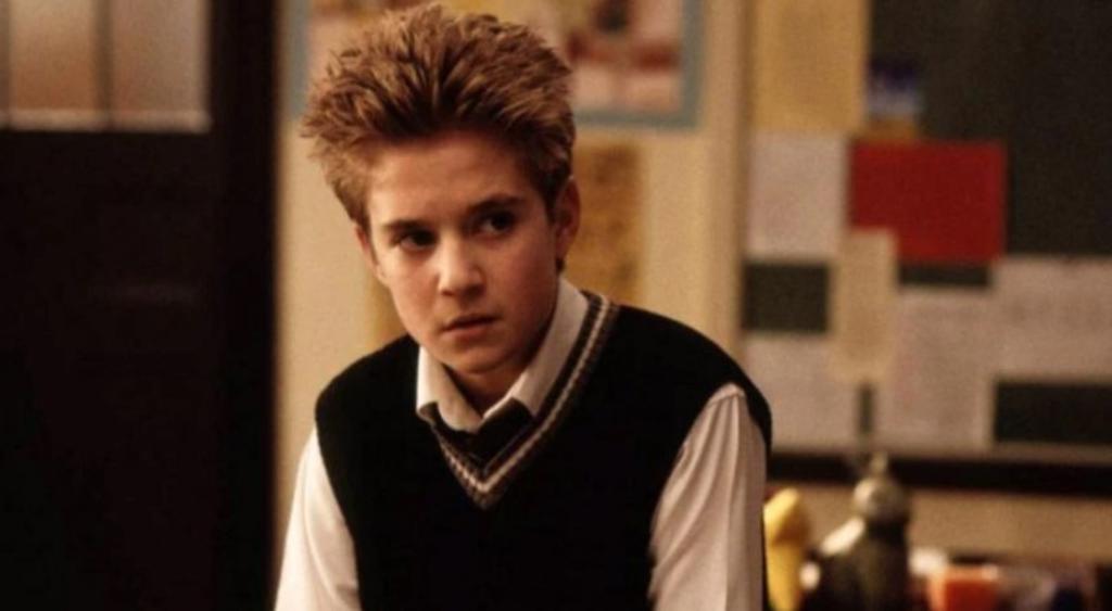 Kevin Clark, quien en el 2003 formó parte de la cinta Escuela de Rock, perdió la vida tras sufrir un accidente a bordo de su motocicleta. 
