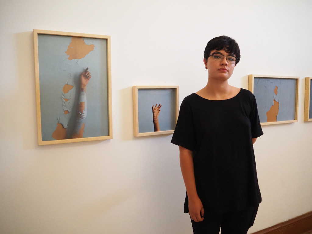 Artista. La lagunera María Ortiz explora el rubro de lo paliativo a través de su nueva exposición