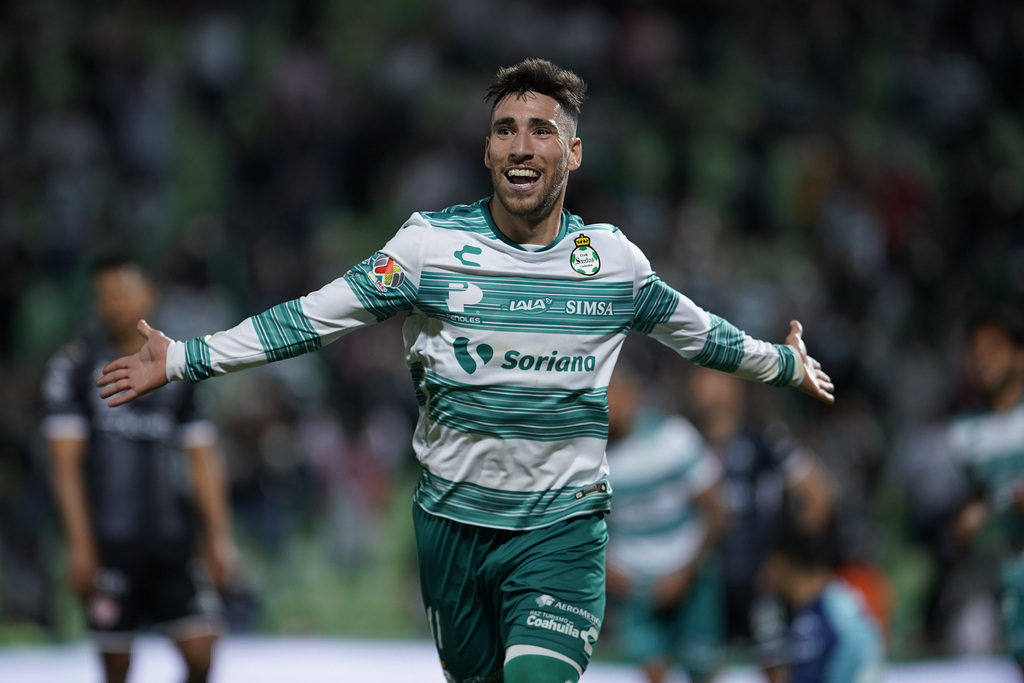 Debido a su excelente desempeño en el Guardianes 2021 con Santos Laguna, Fernando Gorriarán fue convocado por Uruguay. (ARCHIVO)