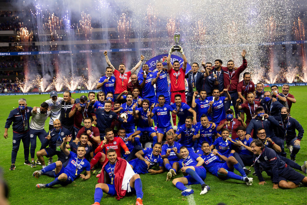 El Cruz Azul es el nuevo campeón de la Liga MX y el plantel de La Máquina ha reaccionado en TUDN tras conseguir el título del Guardianes 2021. (EFE)