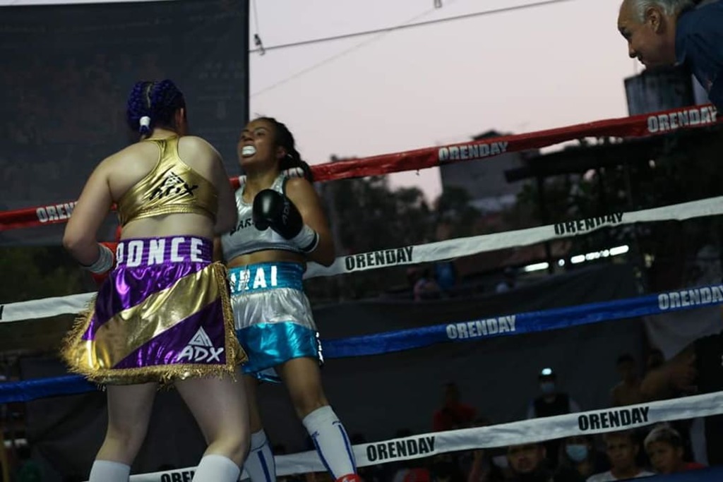 Fue el pasado 22 de mayo en Cuernavaca, Morelos, donde la boxeadora Saraí Arenas, sostuvo el combate frente a la 'Tucita' Ponce. (ESPECIAL)