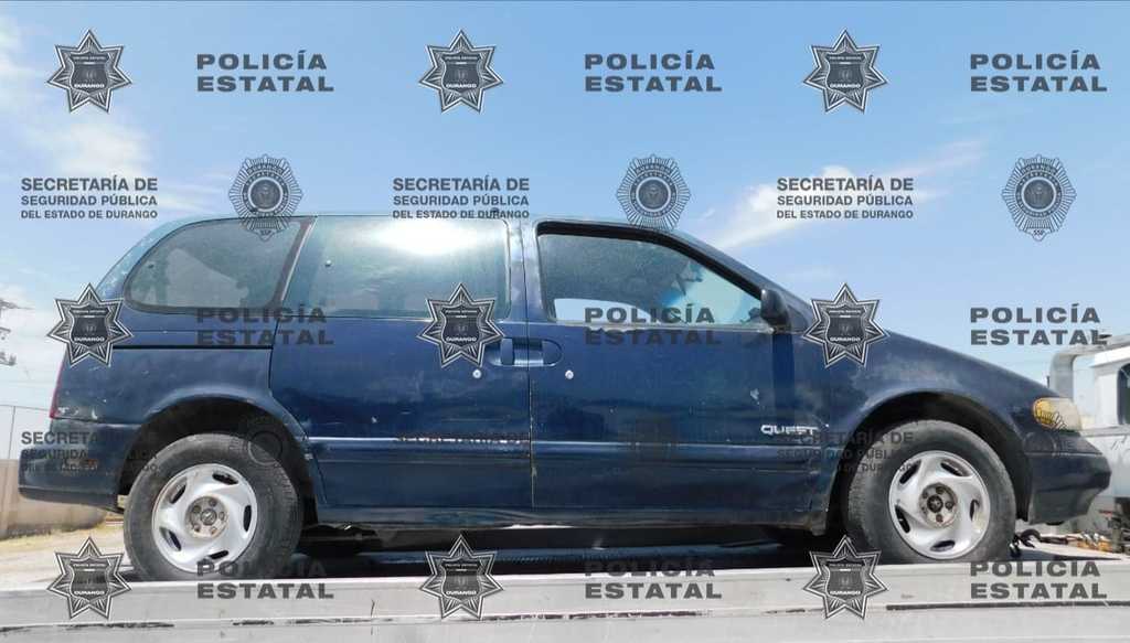 Elementos de la Policía Estatal de Durango localizaron un vehículo que había sido reportado como robado.