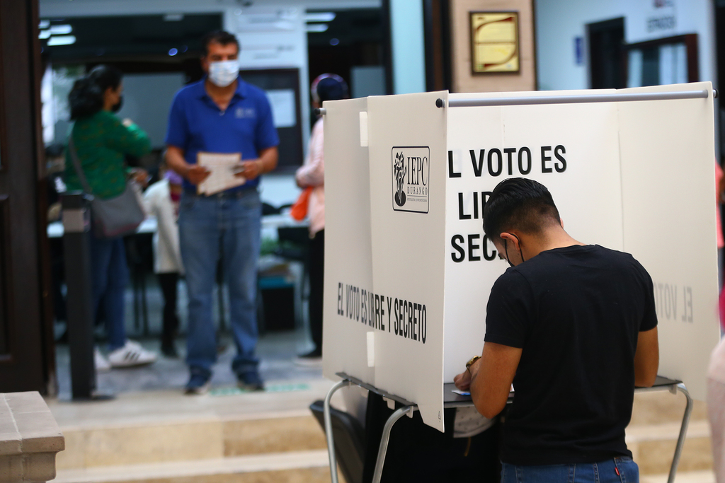 Las largas filas que se registraban años anteriores no fueron la constante en la jornada del domingo. (EL SIGLO DE TORREÓN) 