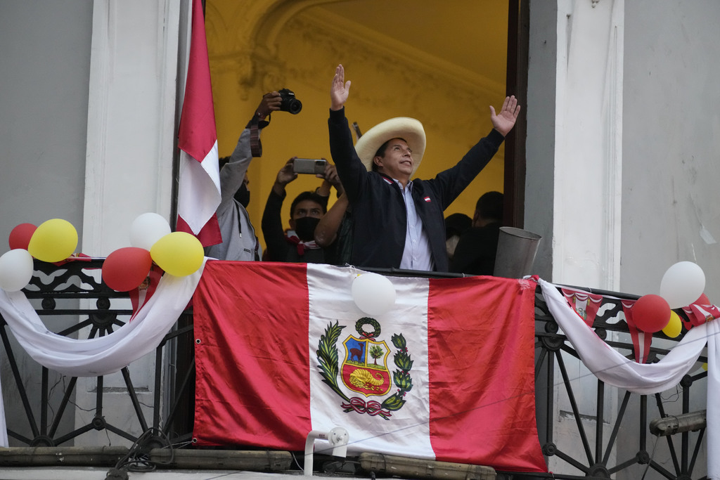 Pedro Castillo continuó este martes liderando el recuento de votos de las elecciones presidenciales. (AP) 