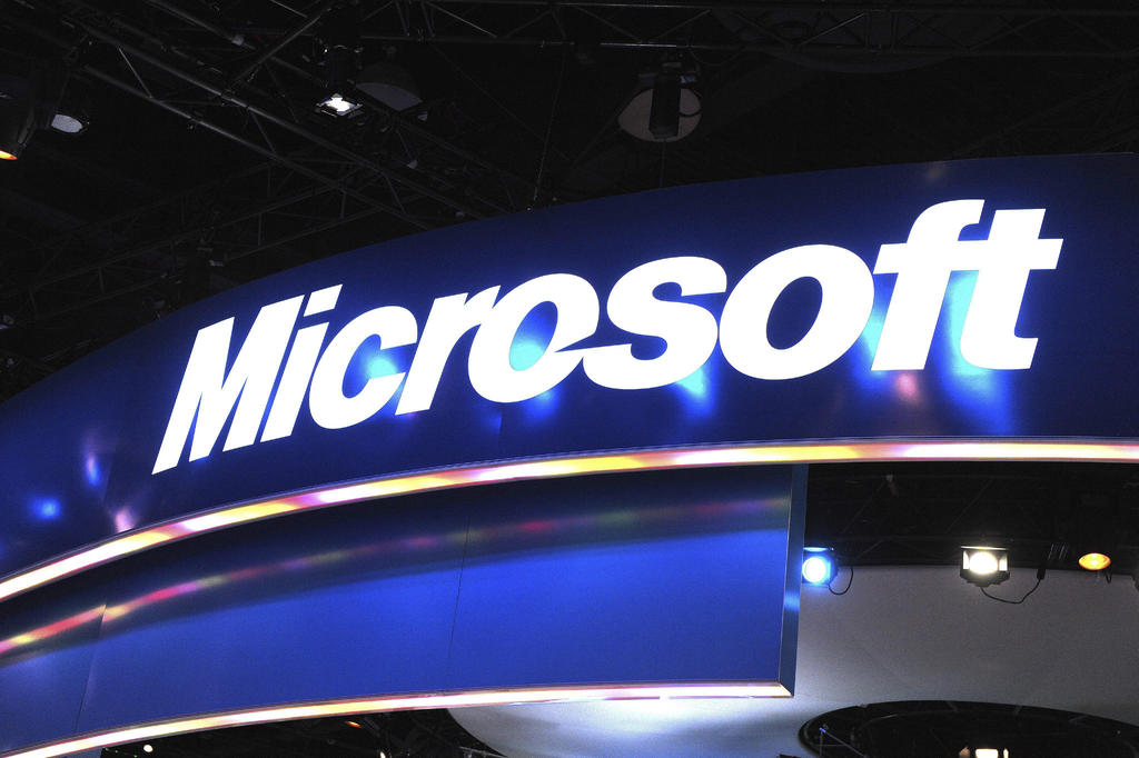 El presidente de Microsoft, Brad Smith, explicó en una entrevista con Efe que su empresa está trabajando para cerrar la brecha digital existente en Estados Unidos, pero admitió que es un objetivo que no pueden lograr solos y pidió un esfuerzo nacional con implicación del Gobierno. (ESPECIAL) 