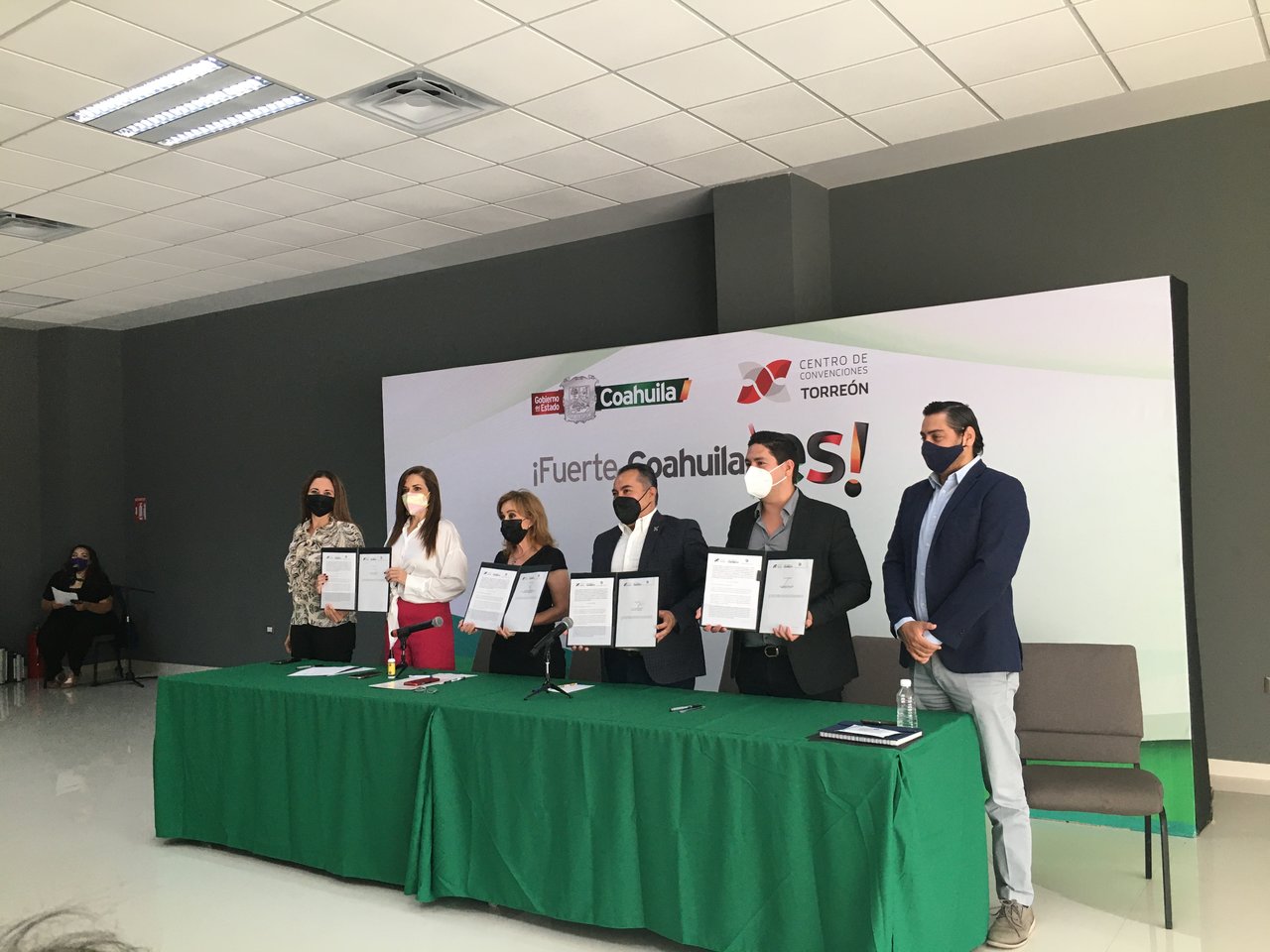 Firman convenio GEL y Centro de Convenciones para impulsar eventos empresariales en Torreón