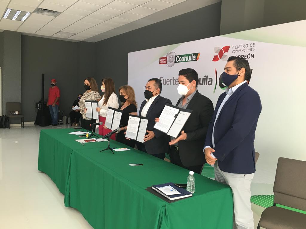 El Grupo Empresarial de La Laguna (GEL) y el Centro de Convenciones de Torreón firmaron un acuerdo de colaboración para impulsar el destino Torreón como sede de eventos y ferias empresariales de índole nacional e internacional.
