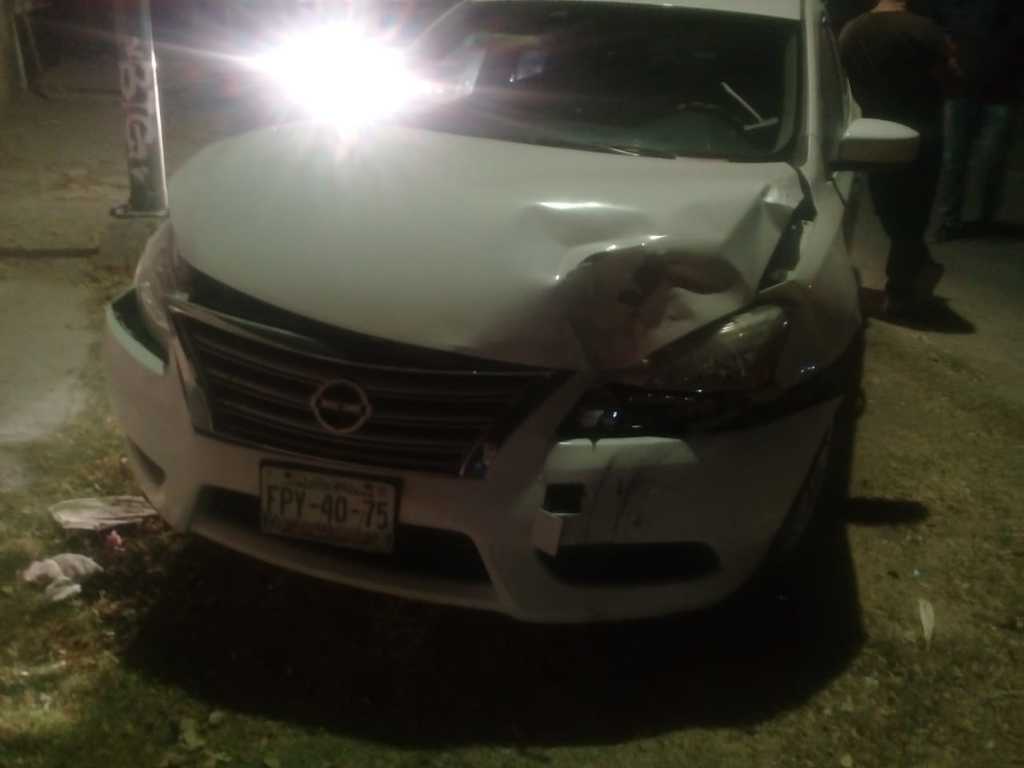 En avenida Aldama y La Opinión se registró el accidente cerca de la medianoche del miércoles. (EL SIGLO DE TORREÓN)
