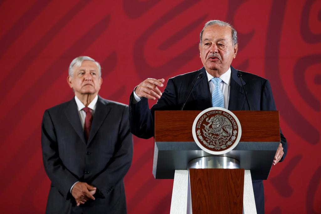 El titular del Ejecutivo destacó que Carlos Slim, uno de los hombres más ricos del mundo, respeta la institucionalidad. (ARCHIVO)