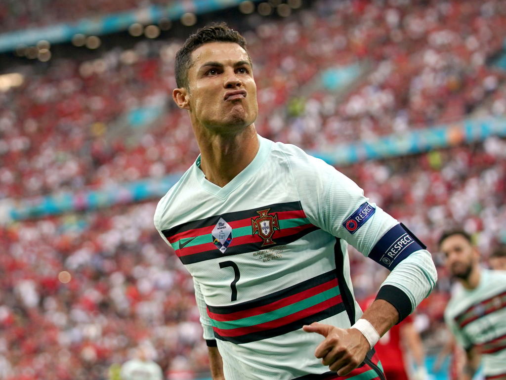 Las marcas dentro y fuera de las canchas siguen a favor de Cristiano Ronaldo, en plena Eurocopa.