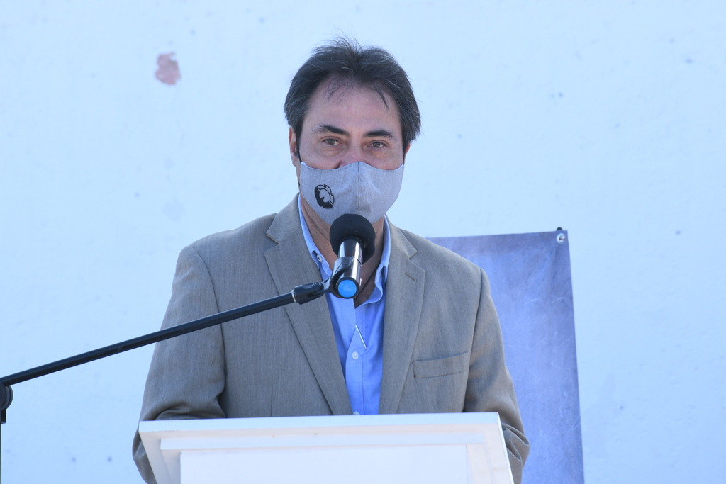 El presidente de Canacintra, Carlos González, dijo que el 24 de junio sostendrán una sesión con los diputados federales electos. (ARCHIVO)