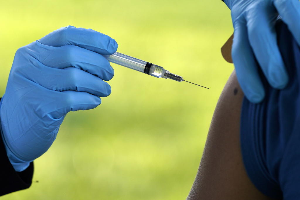 Estados Unidos donará más de 14 millones de dosis de vacunas contra la COVID-19 a una veintena de países de Latinoamérica y el Caribe, la mayoría de ellas a través del mecanismo Covax, promovido por la Organización Mundial de la Salud (OMS), anunció este lunes la Casa Blanca. (ARCHIVO) 
