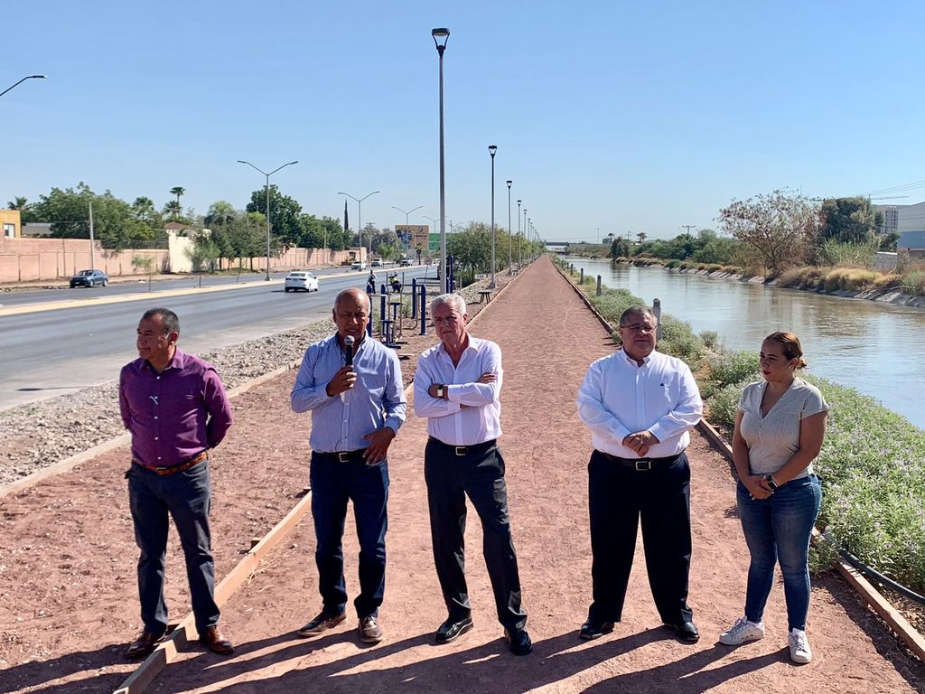 Fue inaugurado un nuevo espacio de activación física en la carretera a San Pedro, entre el Nudo Mixteco y el periférico de Torreón. (ÉRICK SOTOMAYOR)