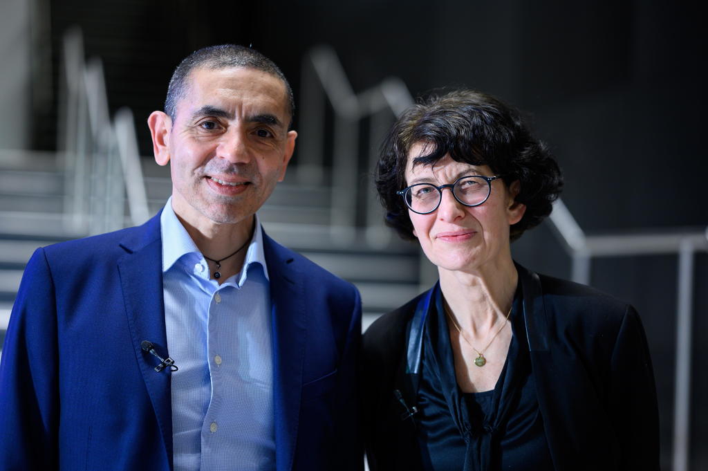 Siete científicos cuyo trabajo contribuyó al diseño de las vacunas contra el COVID-19 recibirán el premio Princesa de Asturias a la investigación científica. (EFE) 