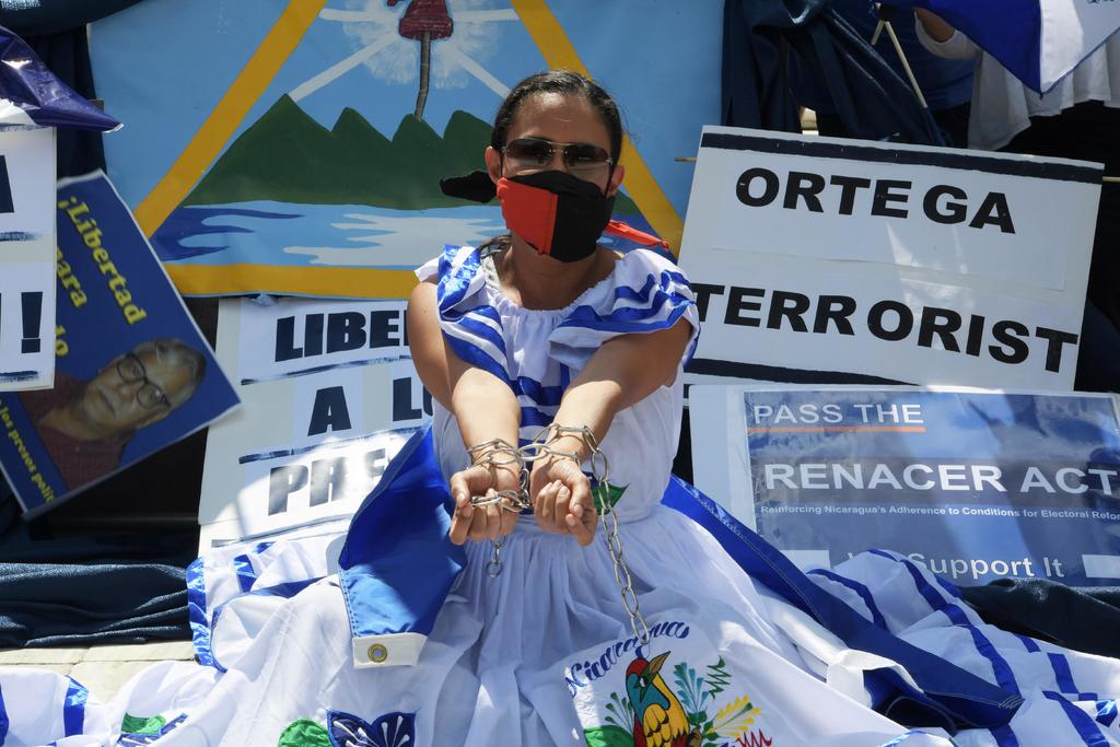 Los familiares de los dirigentes políticos opositores detenidos en Nicaragua reclamaron este jueves su derecho a visitar y conocer las condiciones en las que se encuentran sus parientes, debido a que hasta ahora el Gobierno que preside el sandinista Ortega no se lo ha permitido. (ARCHIVO) 

 