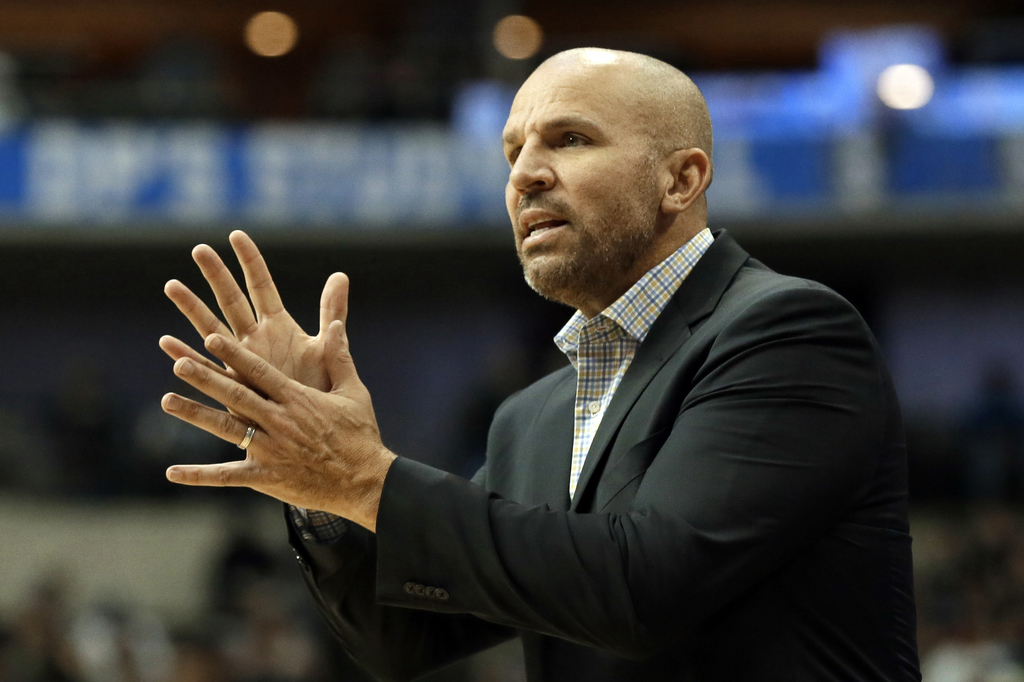 Será el tercer equipo al que dirigirá Jason Kidd, quien jugó cinco temporadas con los Mavericks. (ARCHIVO)