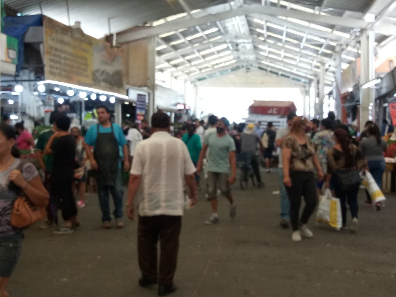 La cotidianidad y las frases que marcan el recorrido por el Mercado Alianza de Torreón