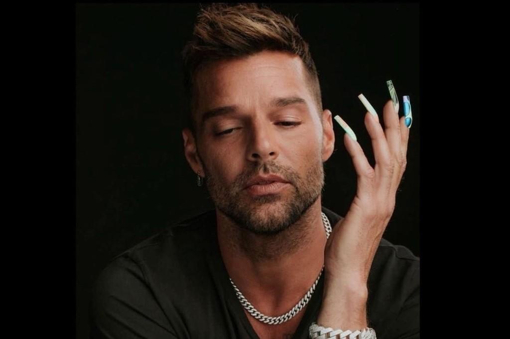 Comparte. Por medio de una publicación de Instagram, Ricky Martin responde a los comentarios y comportamientos homofóbicos hacia él. 