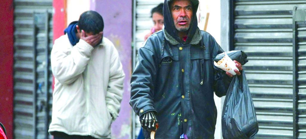 La especialista en salud mental señaló que antes de anunciarse muertes y contagios por el COVID debió educarse a la población. (EL SIGLO DE TORREÓN) 
