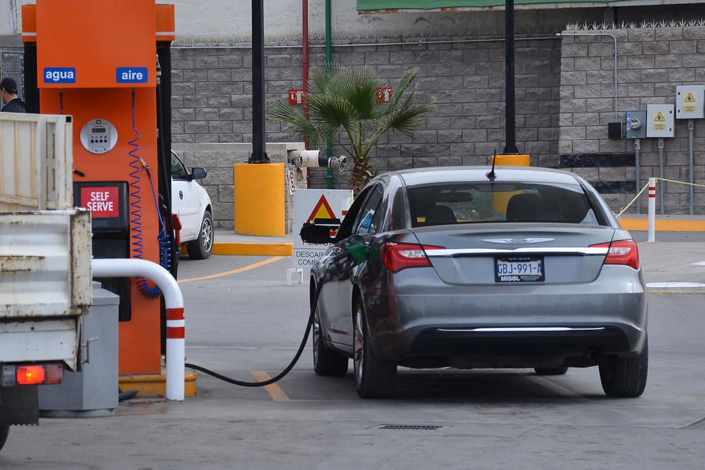 La gasolinera más barata en México, según los datos de la Profeco con corte al 25 de junio, se registró en Tuxtla Gutiérrez, Chiapas, con un precio público promedio de gasolina regular de 19.65 pesos. (ARCHIVO)
