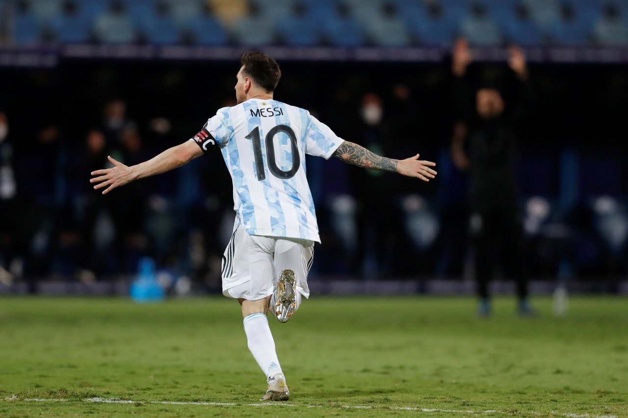 Messi decidido a ganar un título con Argentina tras avanzar a semis de la Copa América