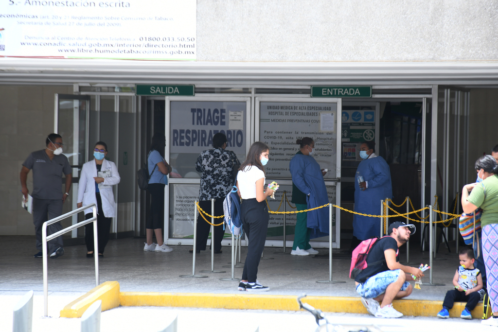 El alcalde de Torreón exhortó a la población a mantener las precauciones sanitarias ante nuevas variantes del COVID-19. (ARCHIVO)