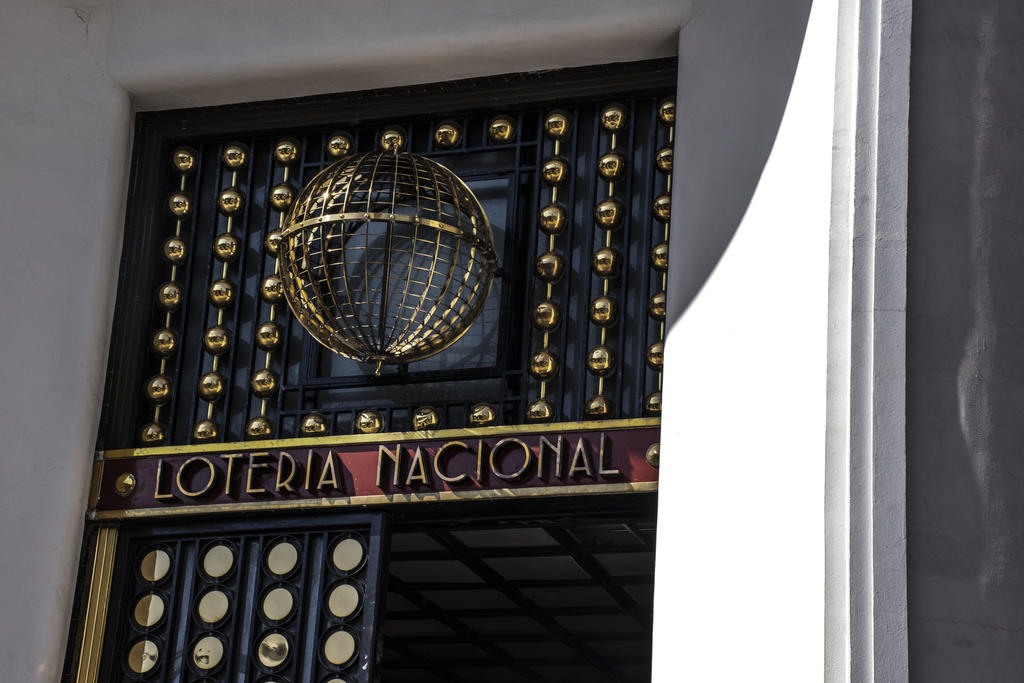 La Lotería Nacional para la Asistencia Pública (Lotenal) reservó por cinco años el expediente sobre el hackeo y chantaje económico del que fue objeto en mayo pasado por parte de Avaddon, un grupo de hackers que robó y filtró cientos de documentos sobre la dependencia federal. (ARCHIVO)