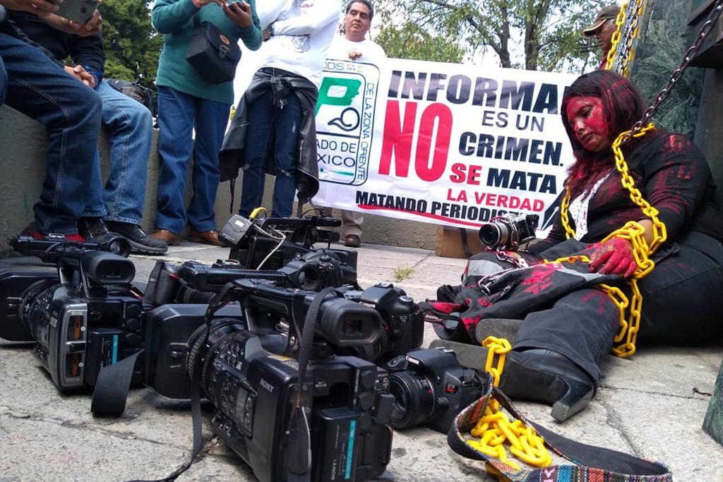 En México, al menos 68 defensores de derechos humanos y 43 periodistas han sido asesinados durante el Gobierno del presidente Andrés Manuel López Obrador, quien asumió el poder el 1 de diciembre de 2018, informó este lunes la Secretaría de Gobernación (Interior). (EL UNIVERSAL)