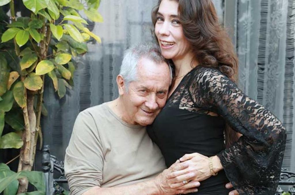 Luego de la polémica que vivió la actriz y modelo Bella de la Vega tras el fallecimiento de José Ángel García, padre de Gael García, ella asegura que ya superó su muerte y está lista para rehacer su vida. (INSTAGRAM) 